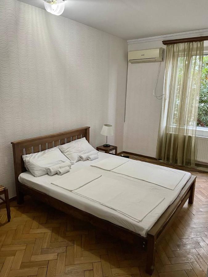 Guest House Zemeli Tbilisi ภายนอก รูปภาพ
