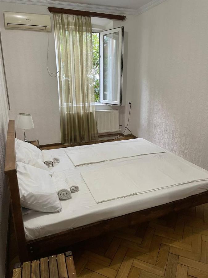 Guest House Zemeli Tbilisi ภายนอก รูปภาพ