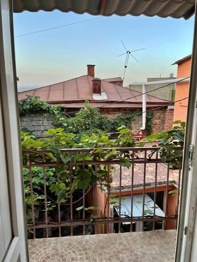 Guest House Zemeli Tbilisi ภายนอก รูปภาพ