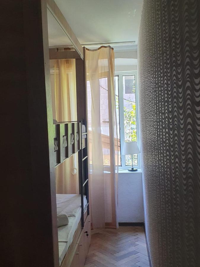 Guest House Zemeli Tbilisi ภายนอก รูปภาพ