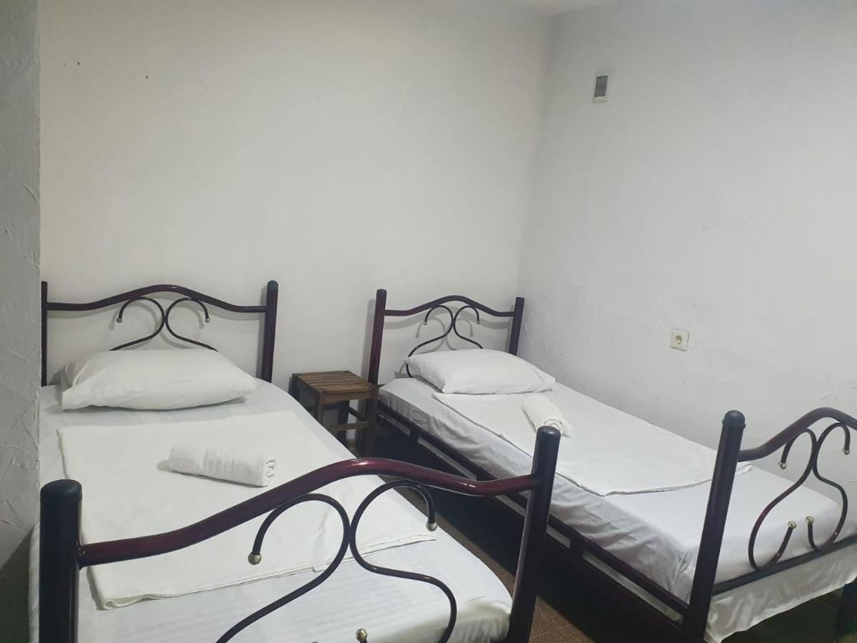 Guest House Zemeli Tbilisi ภายนอก รูปภาพ