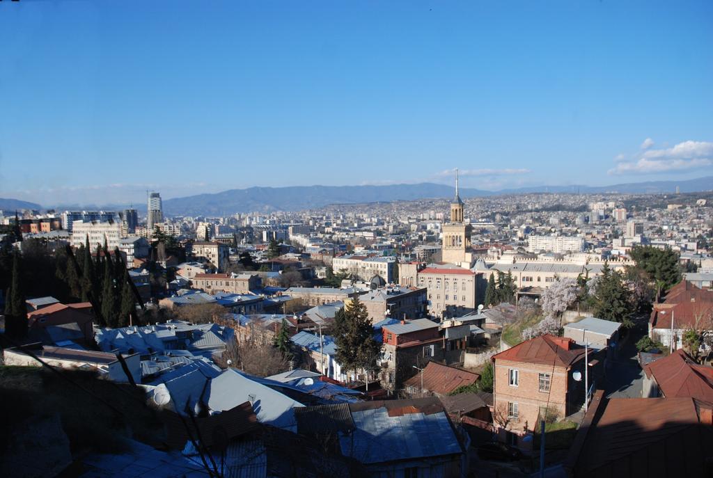 Guest House Zemeli Tbilisi ภายนอก รูปภาพ