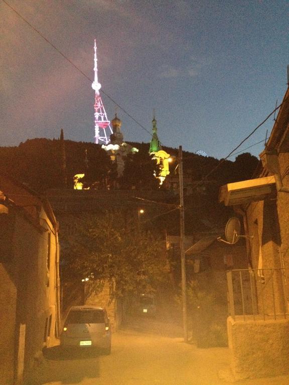 Guest House Zemeli Tbilisi ภายนอก รูปภาพ