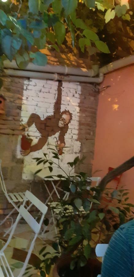 Guest House Zemeli Tbilisi ภายนอก รูปภาพ