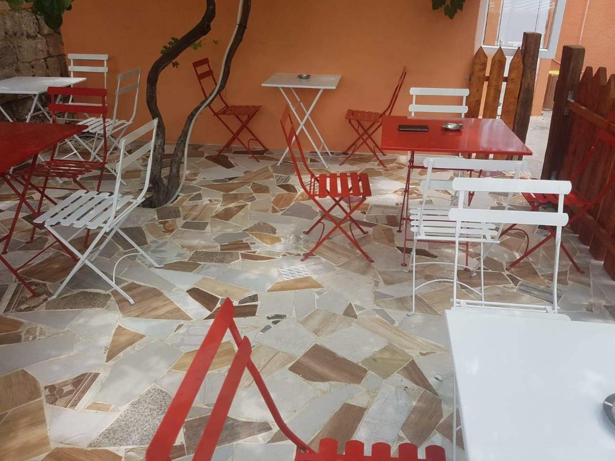 Guest House Zemeli Tbilisi ภายนอก รูปภาพ