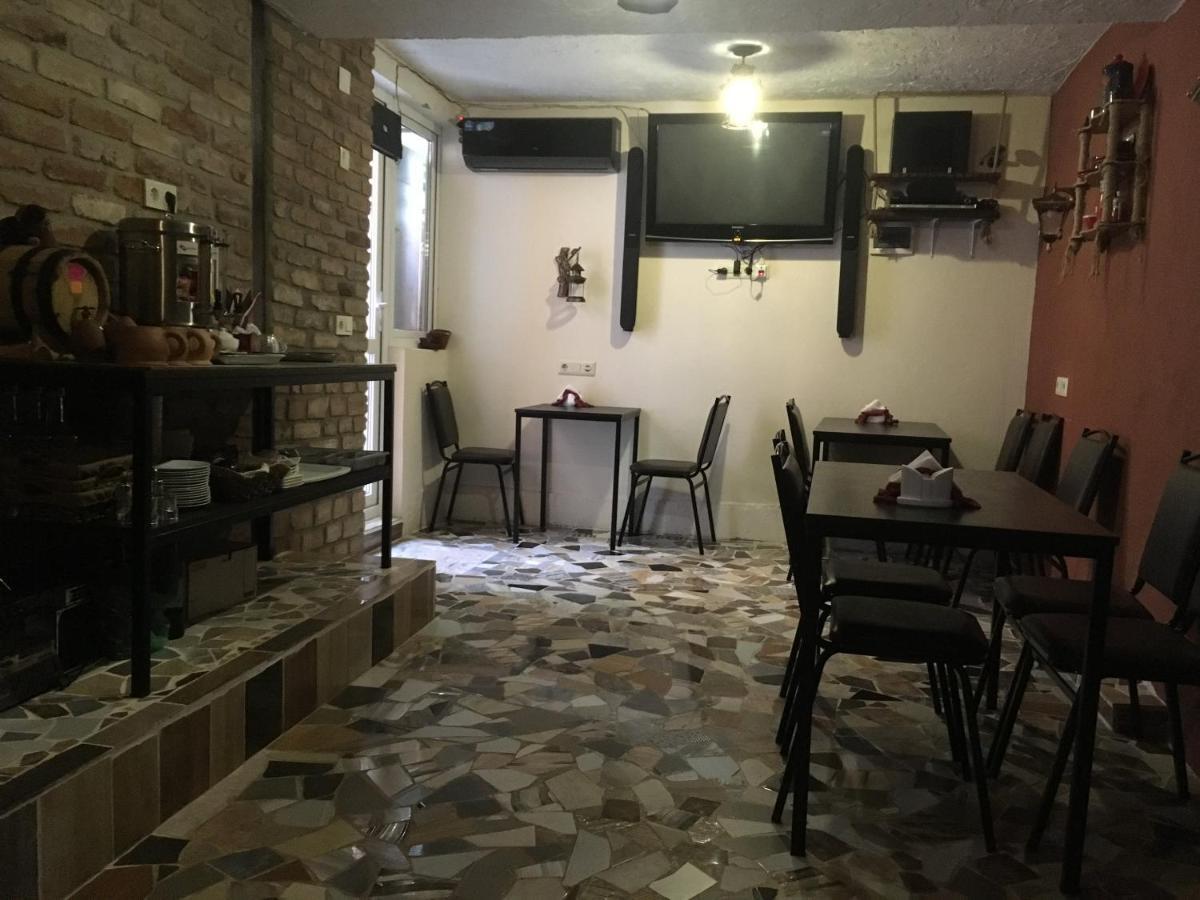 Guest House Zemeli Tbilisi ภายนอก รูปภาพ