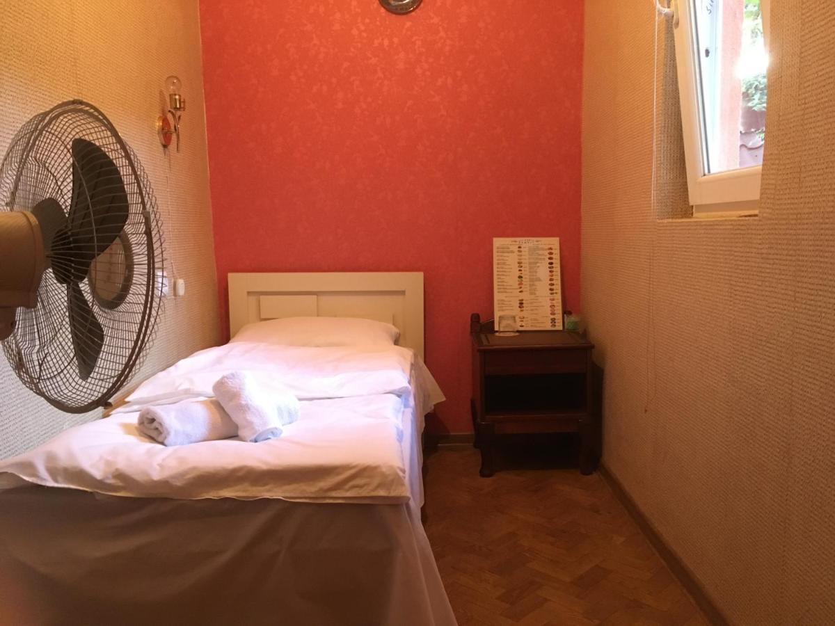 Guest House Zemeli Tbilisi ภายนอก รูปภาพ
