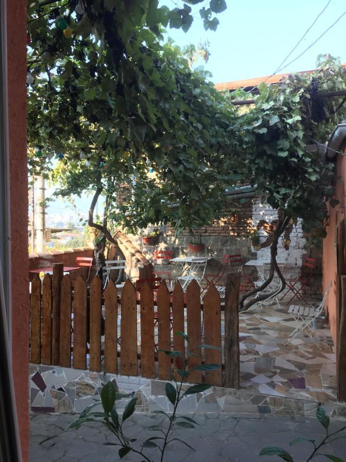 Guest House Zemeli Tbilisi ภายนอก รูปภาพ